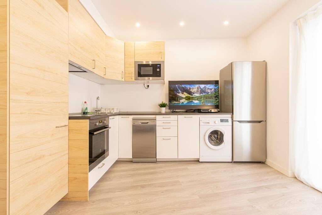 Apartamento 3 Habitaciones En El Barrio Justicia Madrid Eksteriør bilde